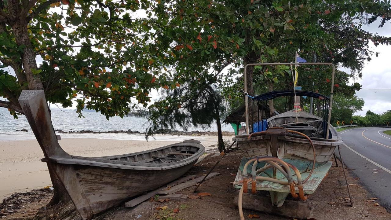 Elephants End Guesthouse Krabi Ao Nang Exterior photo